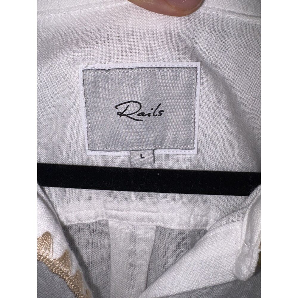 Rails Linen Button-Up Top – Size Large - Picture 8 of 11